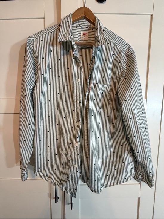 Levi's Other - Levi's Men's White Shirt with Black Pinstripes and Black Dot Accents B11